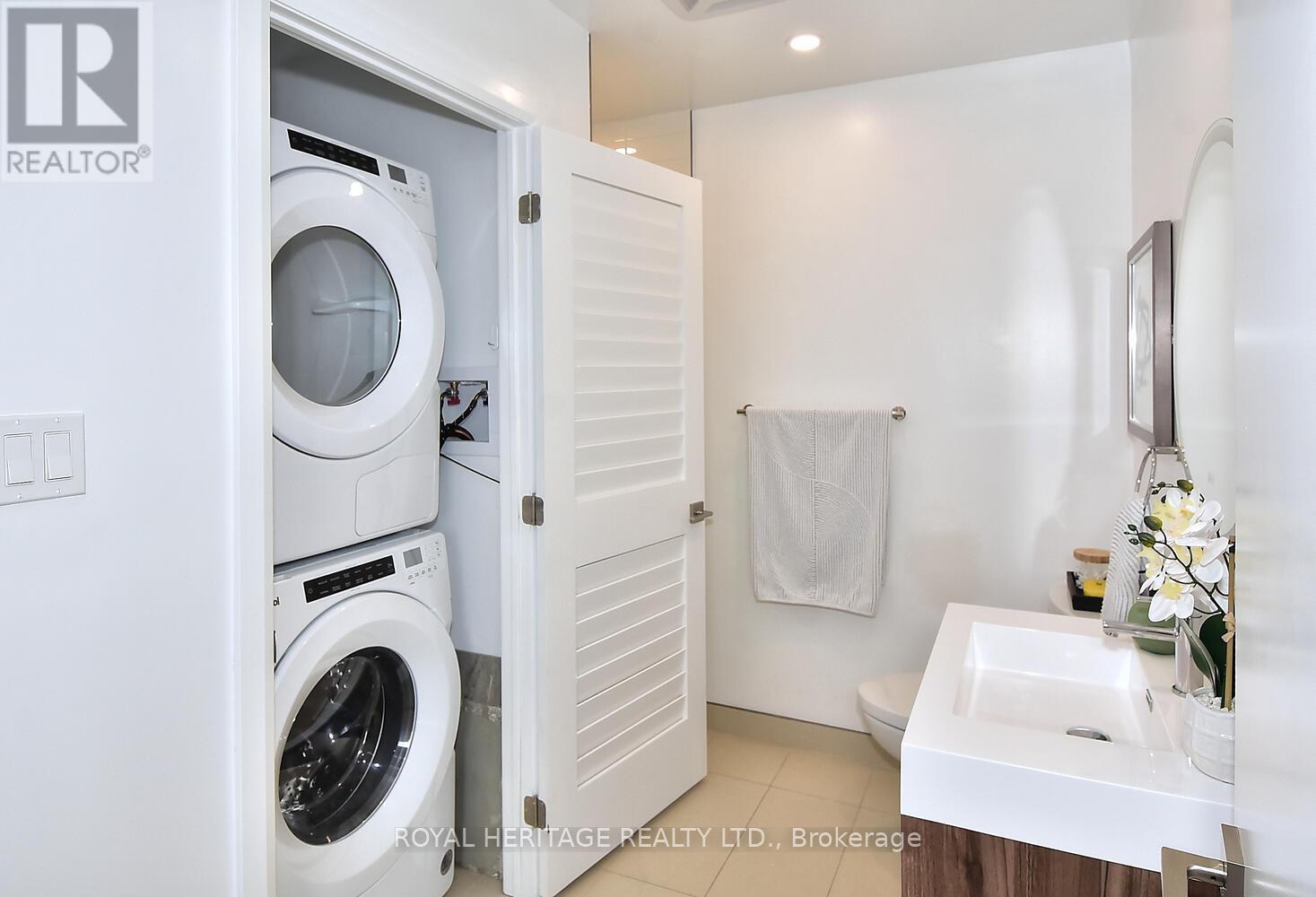 510 - 195 Hunter Street E, Peterborough (ashburnham Ward 4), Ontario