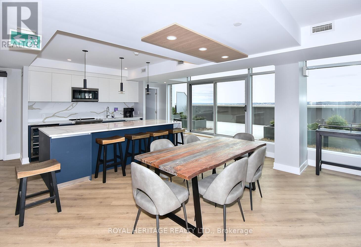 510 - 195 Hunter Street E, Peterborough (ashburnham Ward 4), Ontario