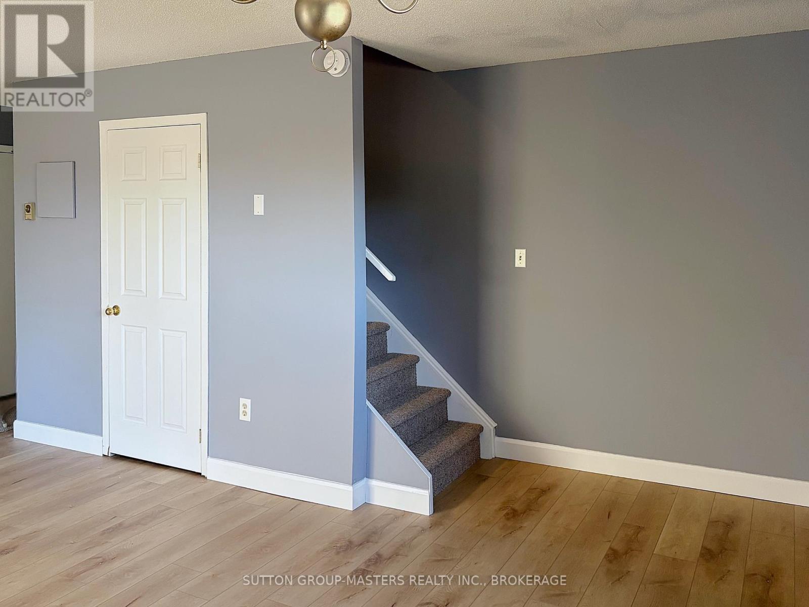 301 - 1000 Pembridge Crescent, Kingston (north Of Taylor-kidd Blvd), Ontario