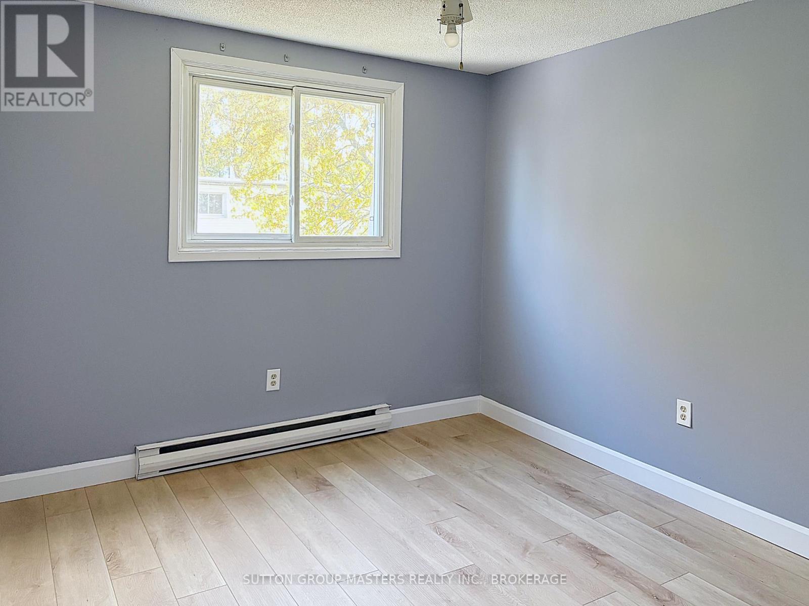 301 - 1000 Pembridge Crescent, Kingston (north Of Taylor-kidd Blvd), Ontario