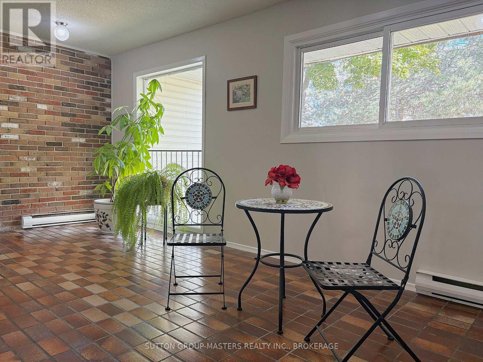 301 - 1000 Pembridge Crescent, Kingston (north Of Taylor-kidd Blvd), Ontario