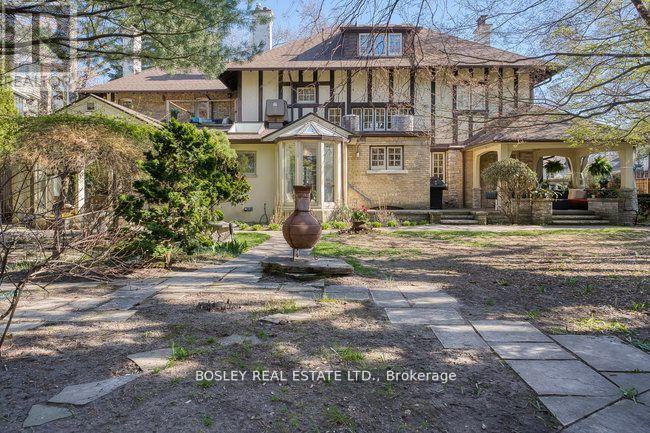 40 Castle Frank Crescent, Toronto (rosedale-moore Park), Ontario