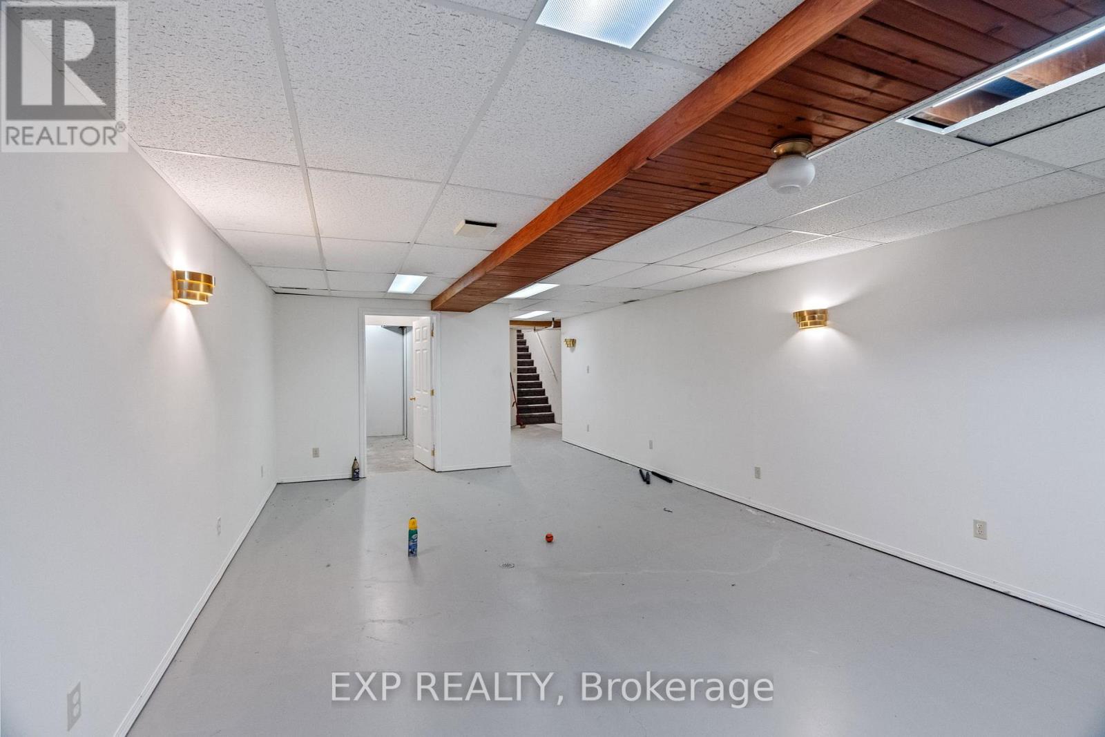 195 Main Street, Lucan Biddulph (lucan), Ontario