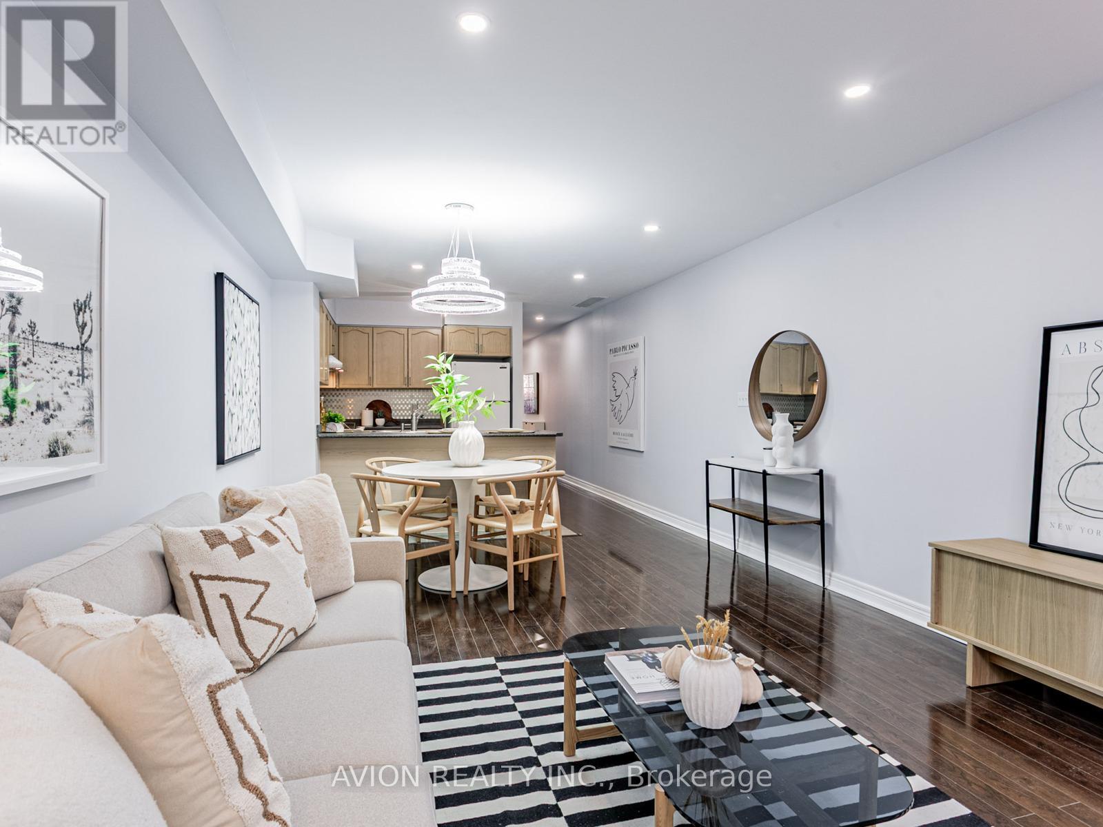 11 - 45 Cedarcroft Boulevard, Toronto (westminster-branson), Ontario