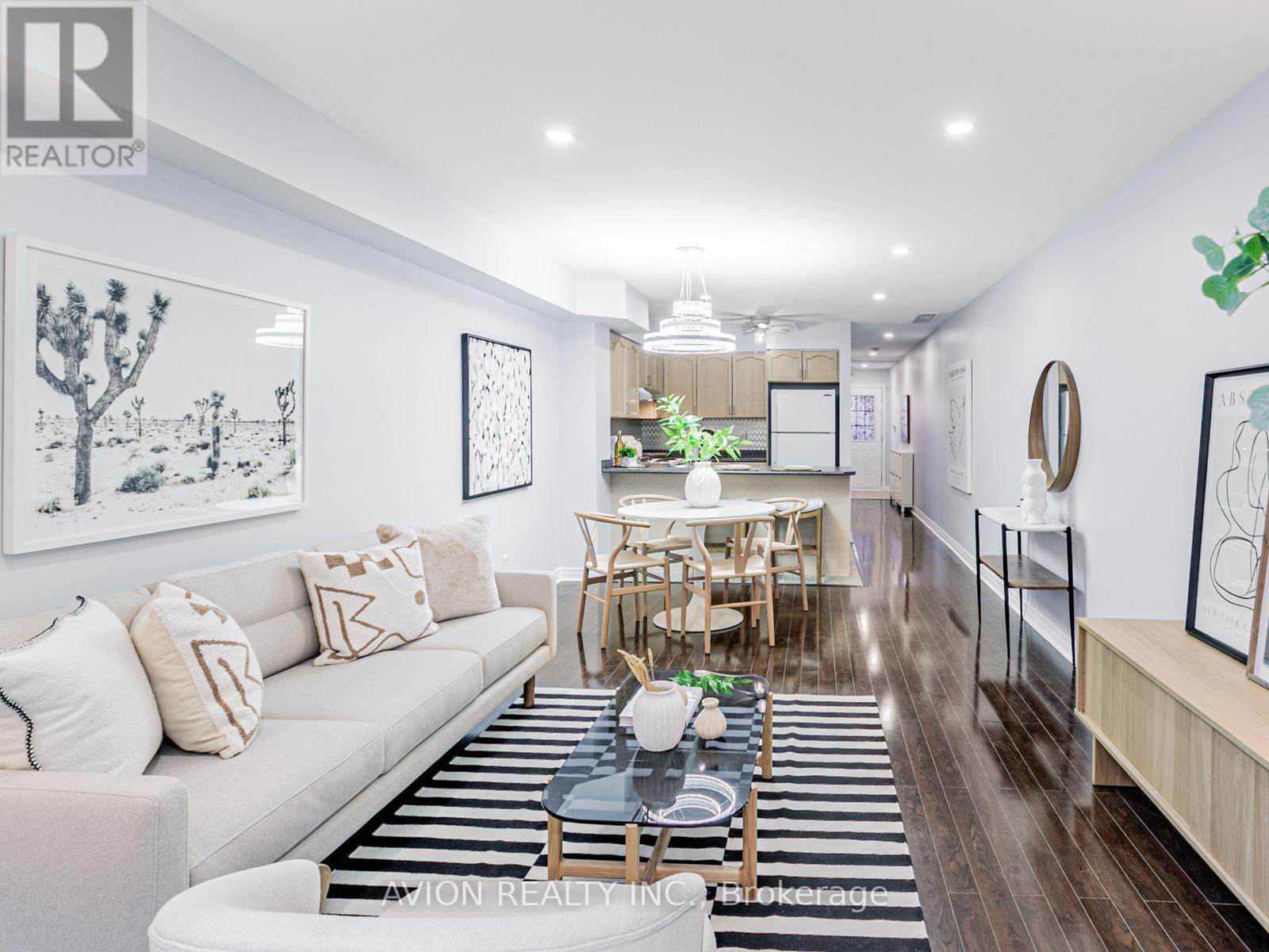 11 - 45 Cedarcroft Boulevard, Toronto (westminster-branson), Ontario