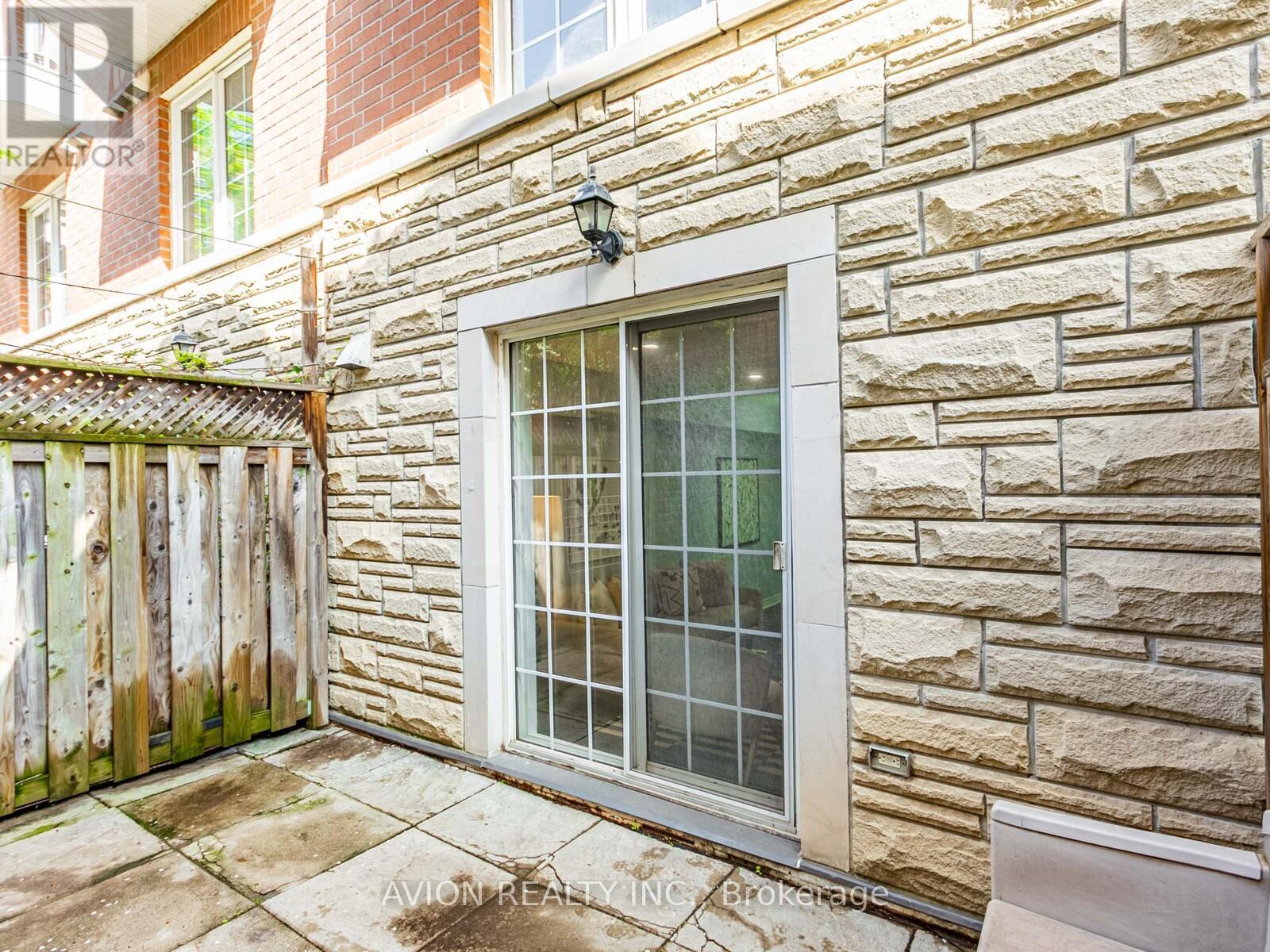 11 - 45 Cedarcroft Boulevard, Toronto (westminster-branson), Ontario