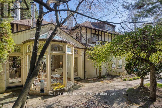 40 Castle Frank Crescent, Toronto (rosedale-moore Park), Ontario