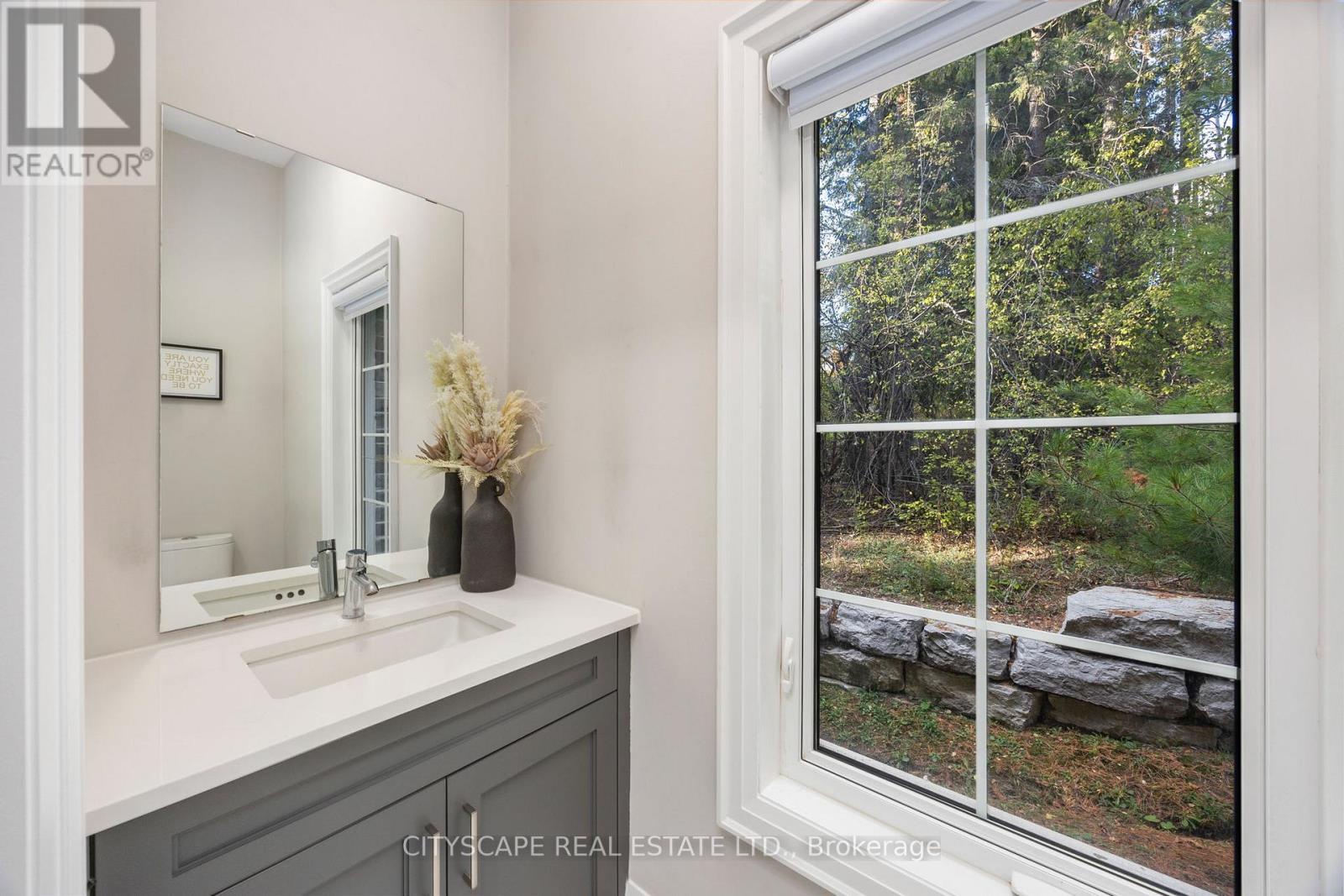 74 Old Bloomington Road, Aurora (aurora Estates), Ontario