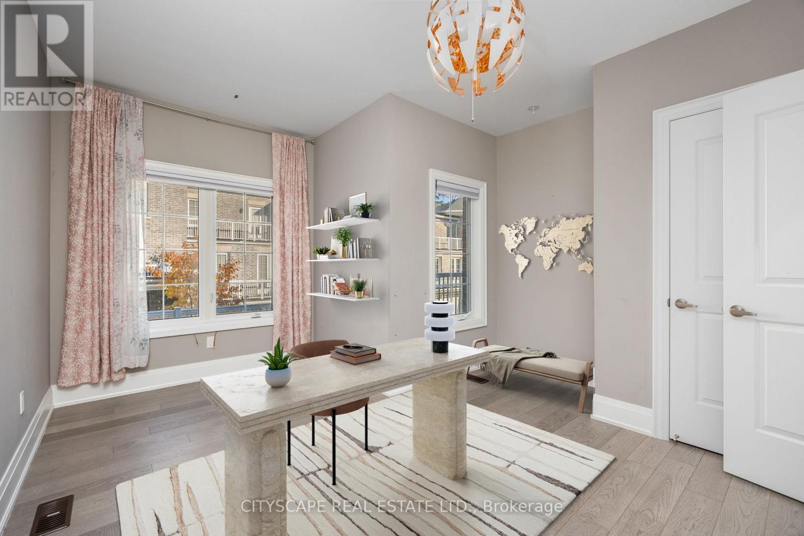 74 Old Bloomington Road, Aurora (aurora Estates), Ontario