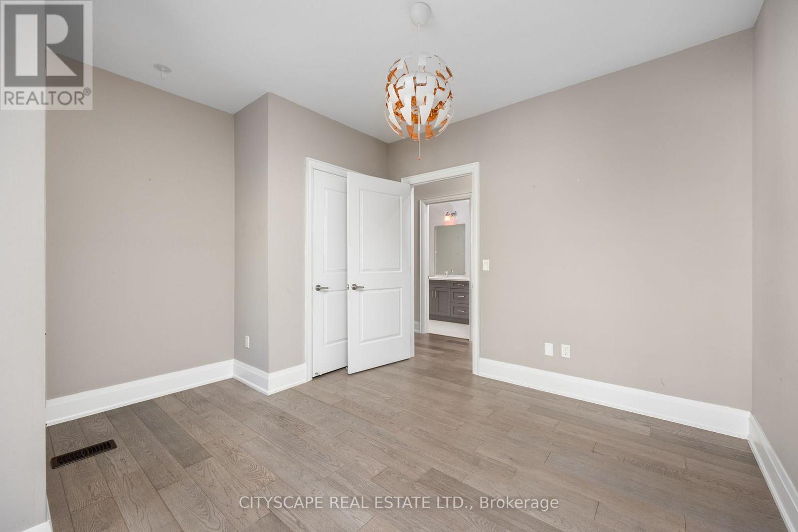 74 Old Bloomington Road, Aurora (aurora Estates), Ontario