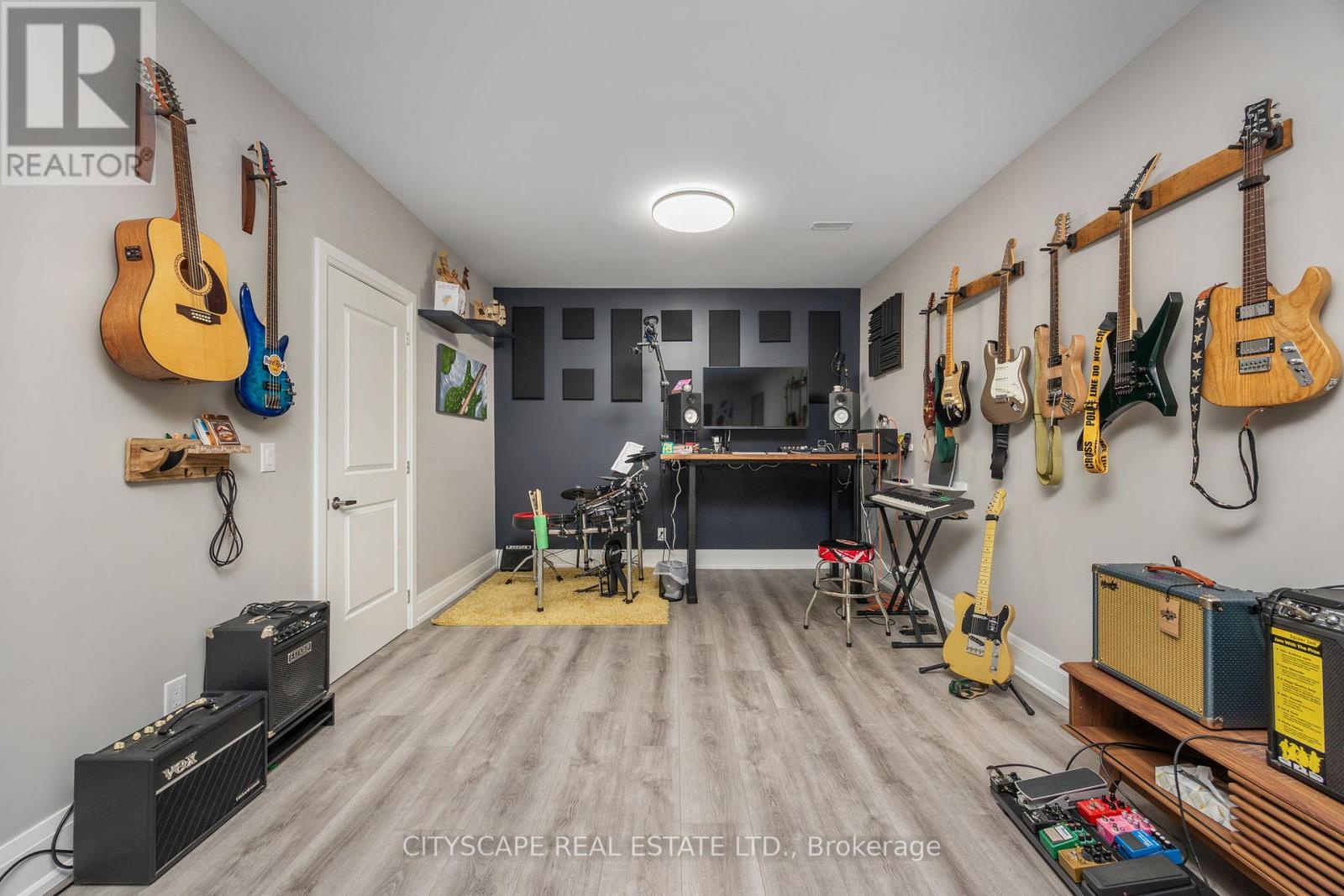 74 Old Bloomington Road, Aurora (aurora Estates), Ontario