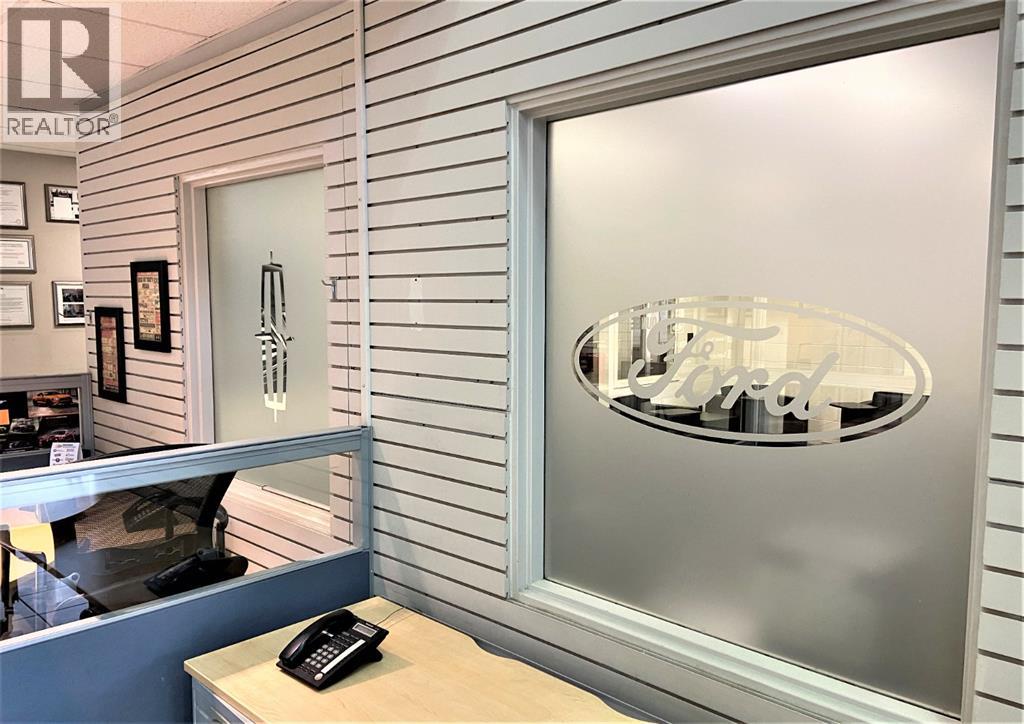 10101 112 Street, Grande Prairie, Alberta