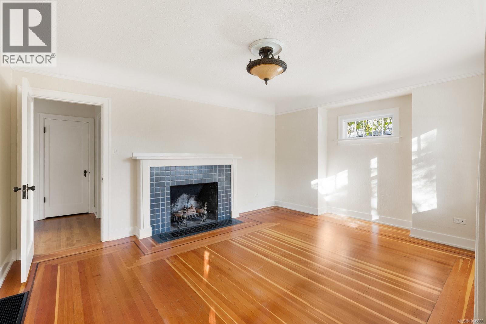 2168 Bartlett Ave, Oak Bay, British Columbia