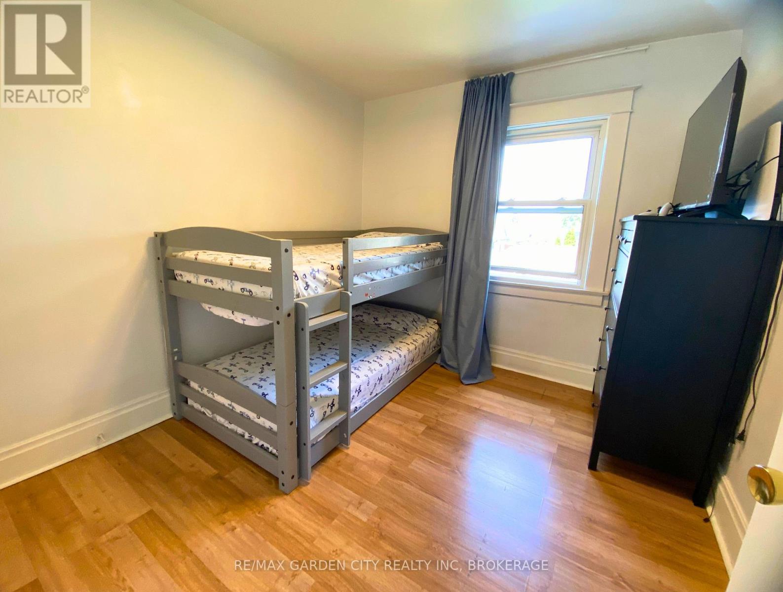 243 Geneva Street, St. Catharines (downtown), Ontario