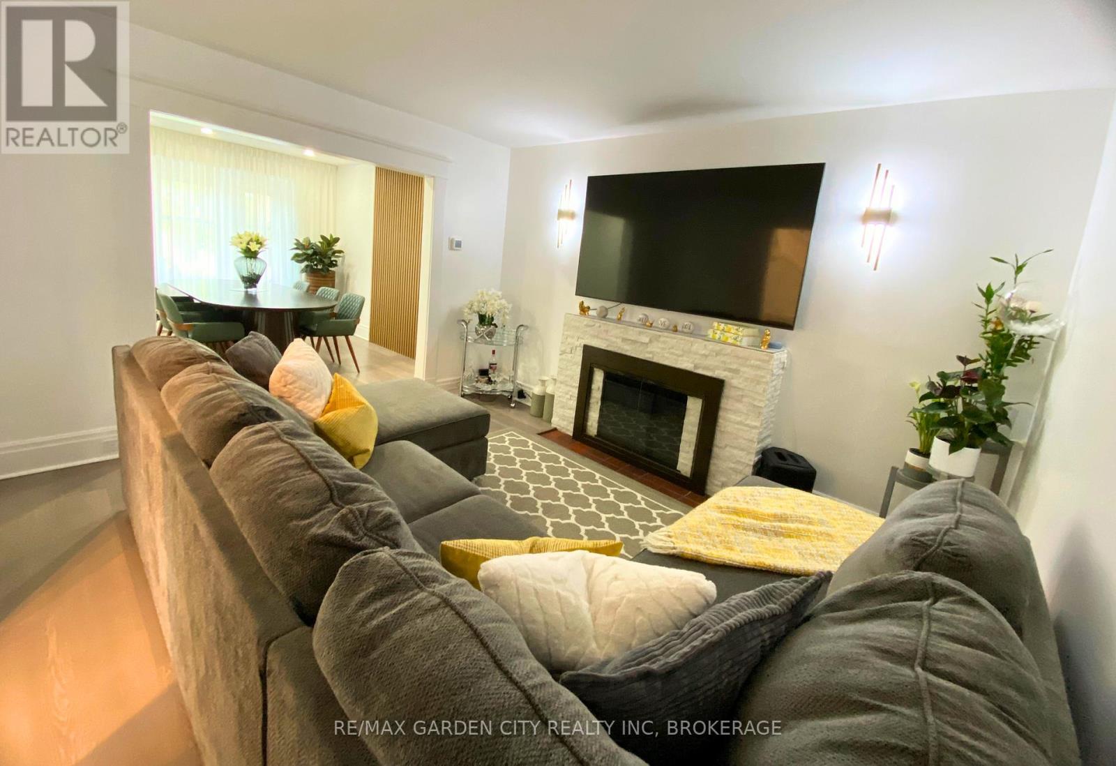 243 Geneva Street, St. Catharines (downtown), Ontario