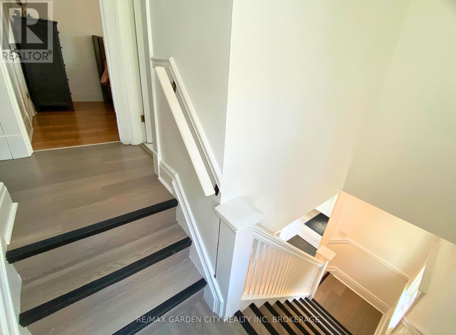 243 Geneva Street, St. Catharines (downtown), Ontario