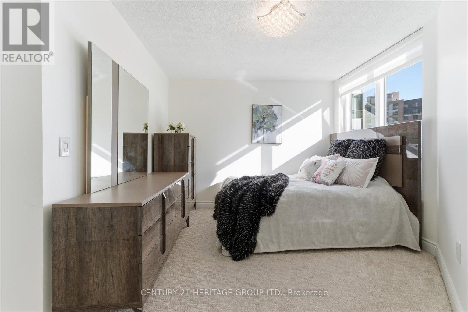 1325 - 500 Doris Avenue, Toronto (willowdale East), Ontario