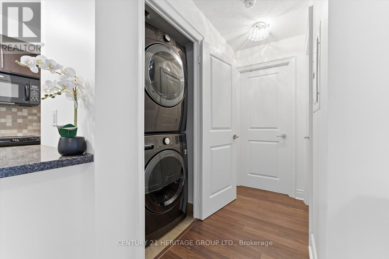 1325 - 500 Doris Avenue, Toronto (willowdale East), Ontario