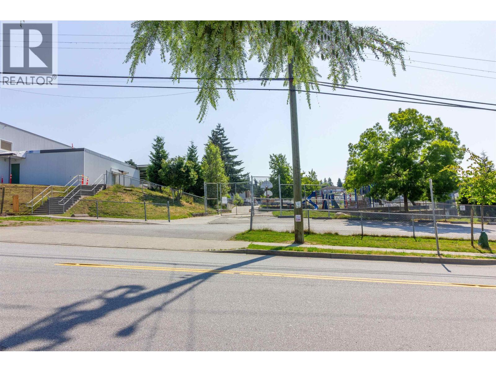 406 Schoolhouse Street, Coquitlam, British Columbia