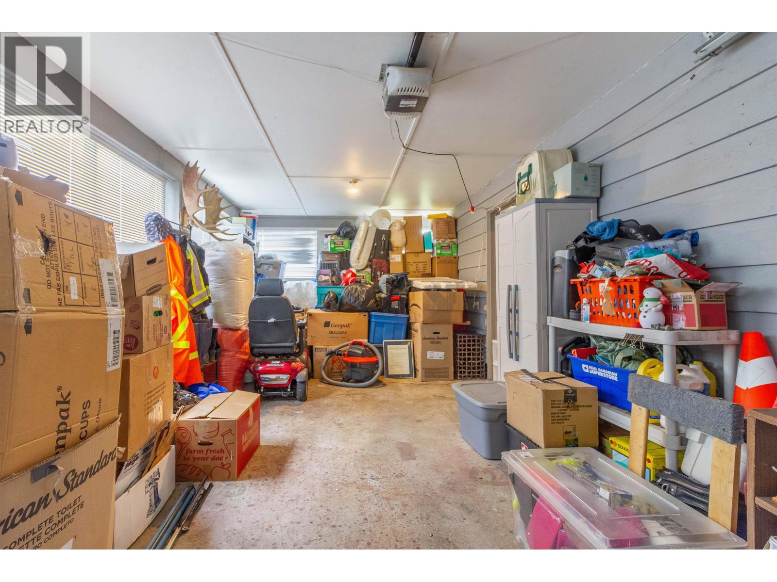 406 Schoolhouse Street, Coquitlam, British Columbia