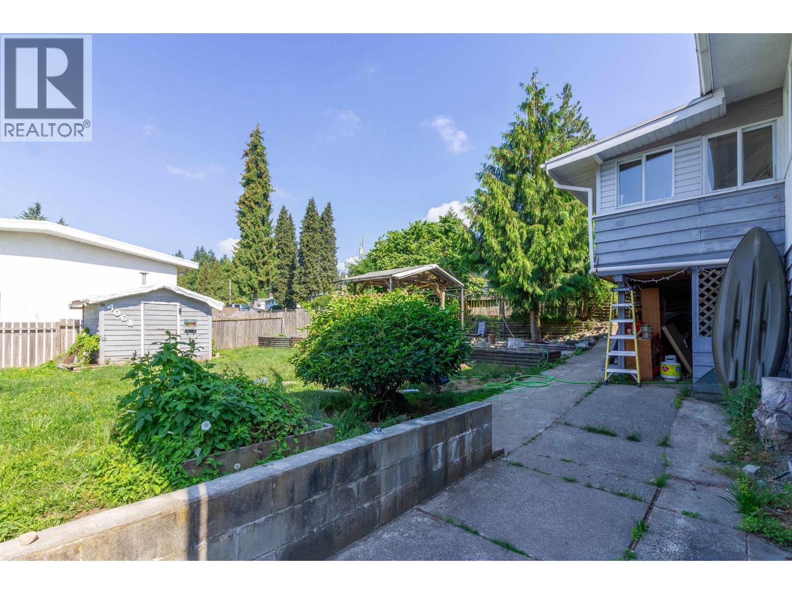 406 Schoolhouse Street, Coquitlam, British Columbia