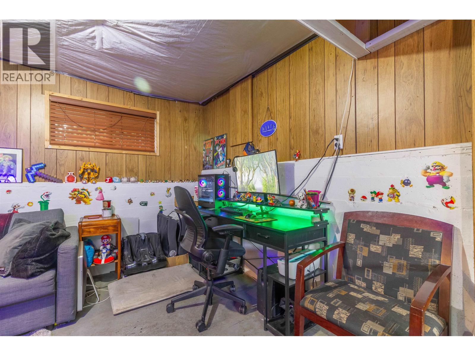 406 Schoolhouse Street, Coquitlam, British Columbia