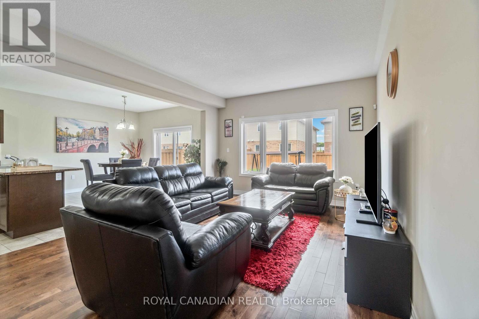 92 Bethune Avenue, Hamilton, Ontario