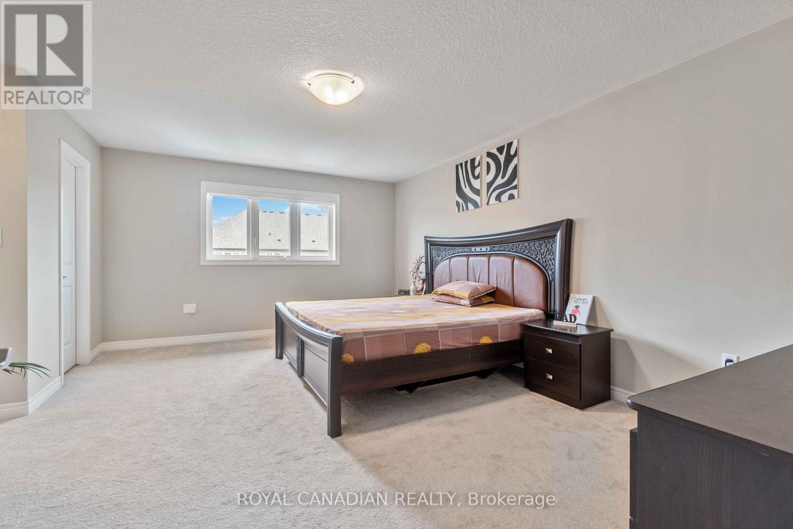 92 Bethune Avenue, Hamilton, Ontario