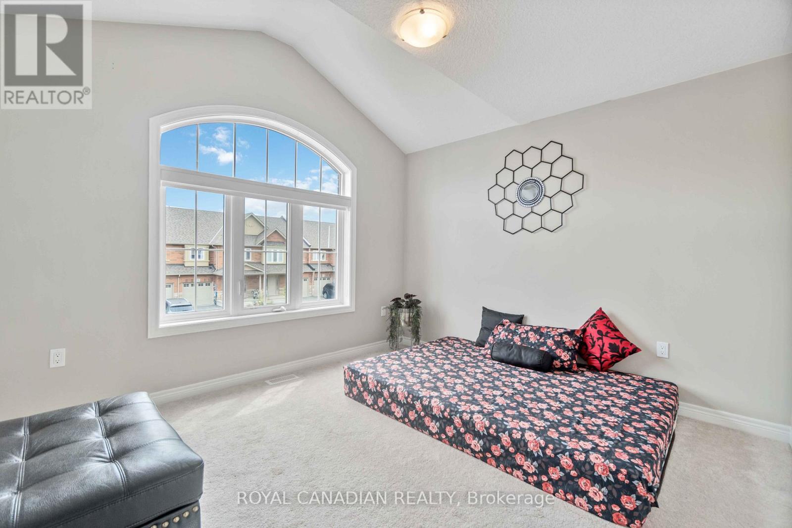 92 Bethune Avenue, Hamilton, Ontario