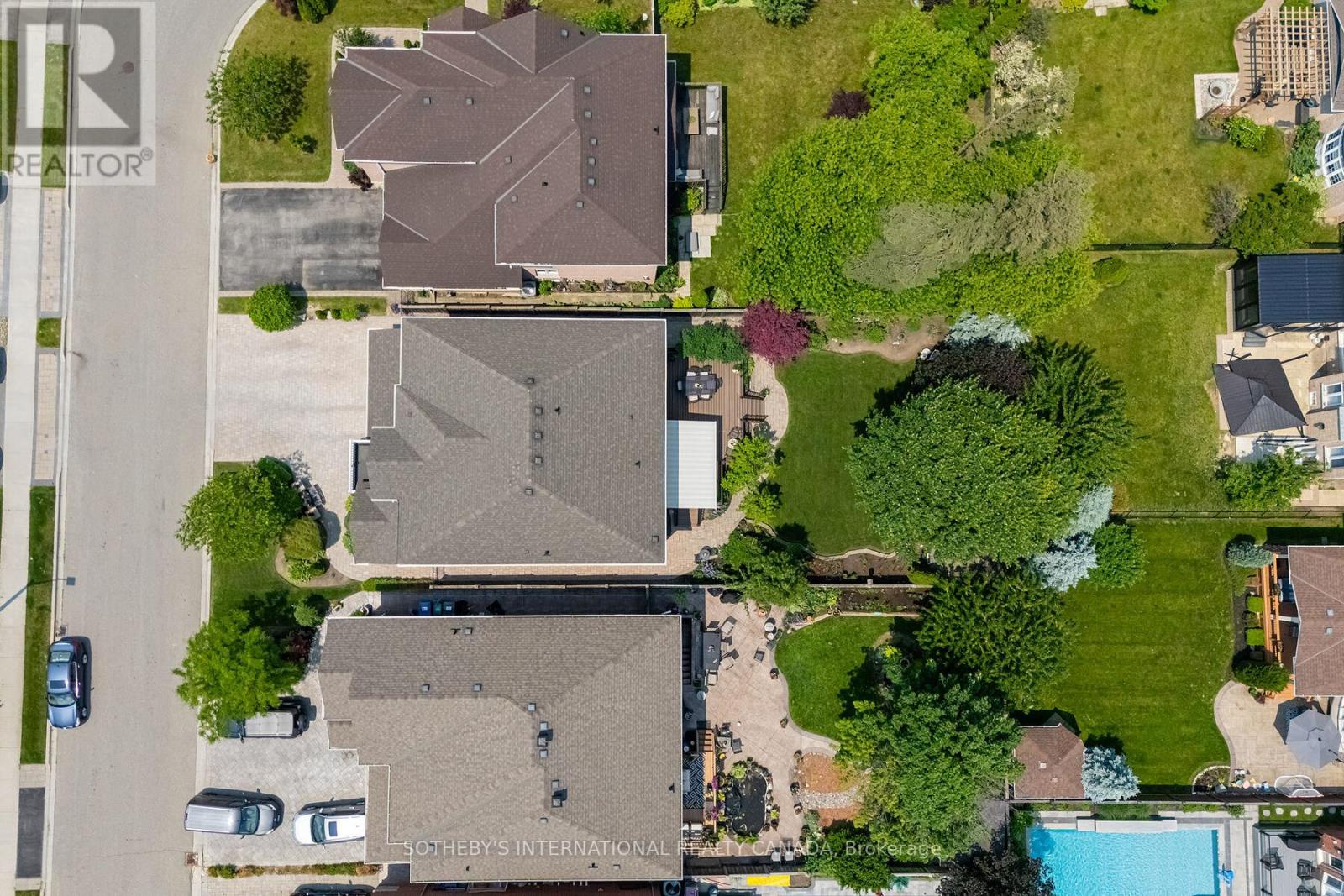 5 Xavier Court, Brampton (bram West), Ontario