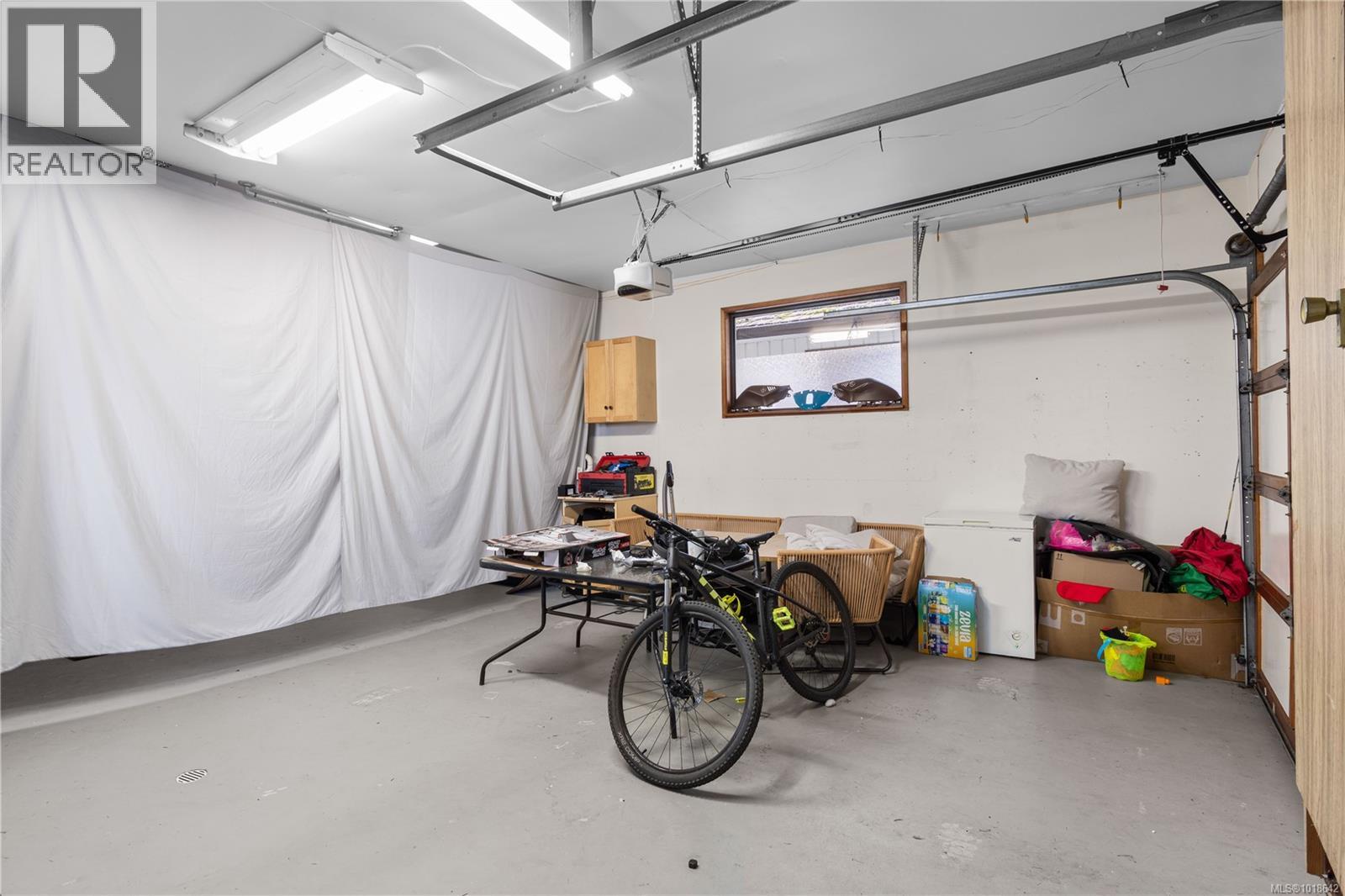 5378 Rutherford Rd, Nanaimo, British Columbia