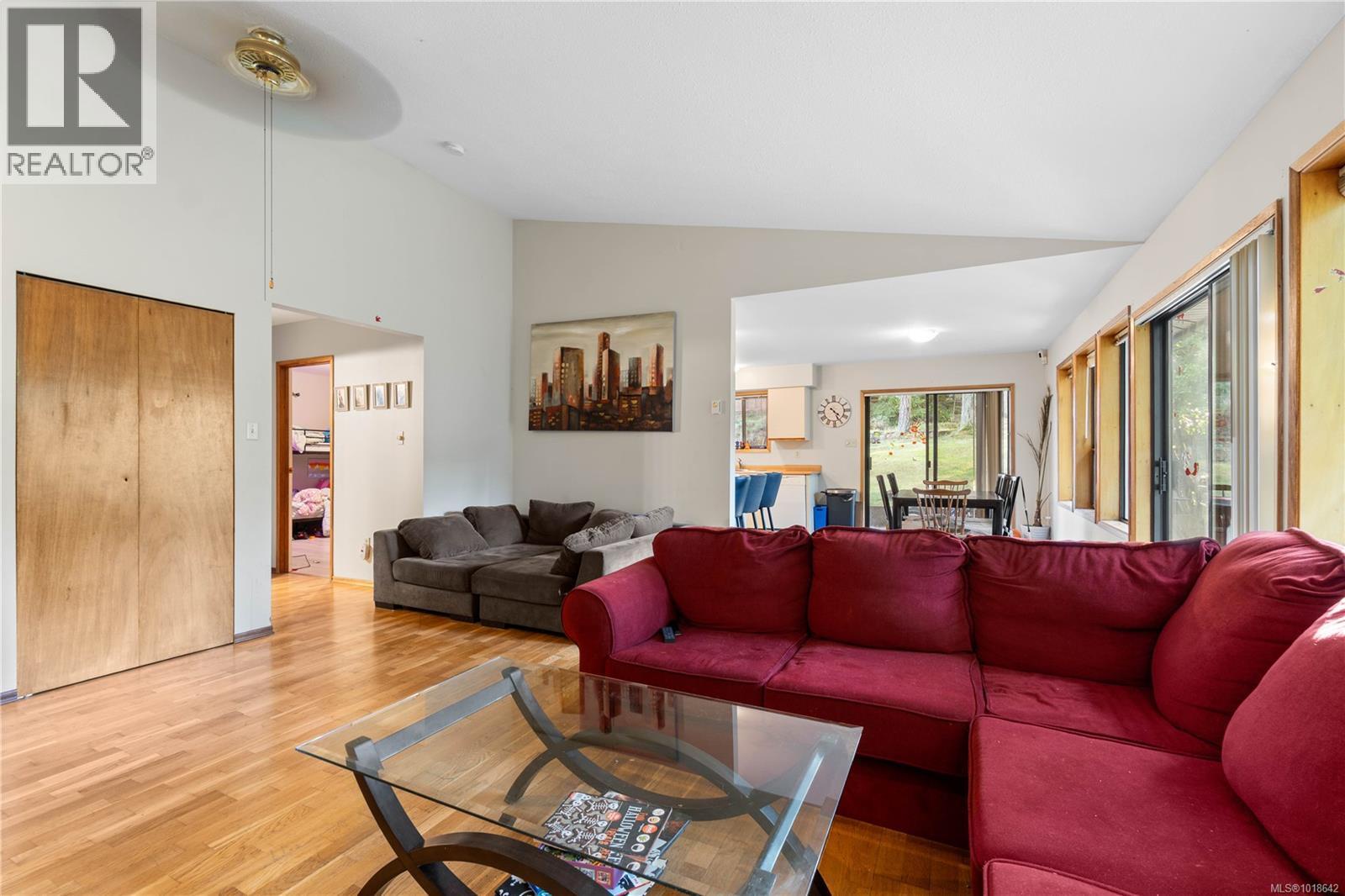 5378 Rutherford Rd, Nanaimo, British Columbia