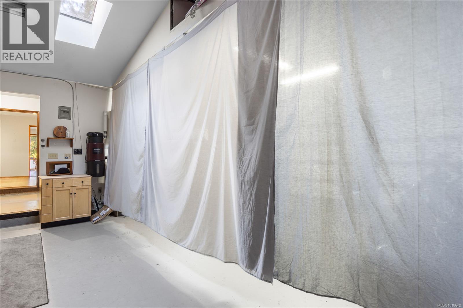 5378 Rutherford Rd, Nanaimo, British Columbia