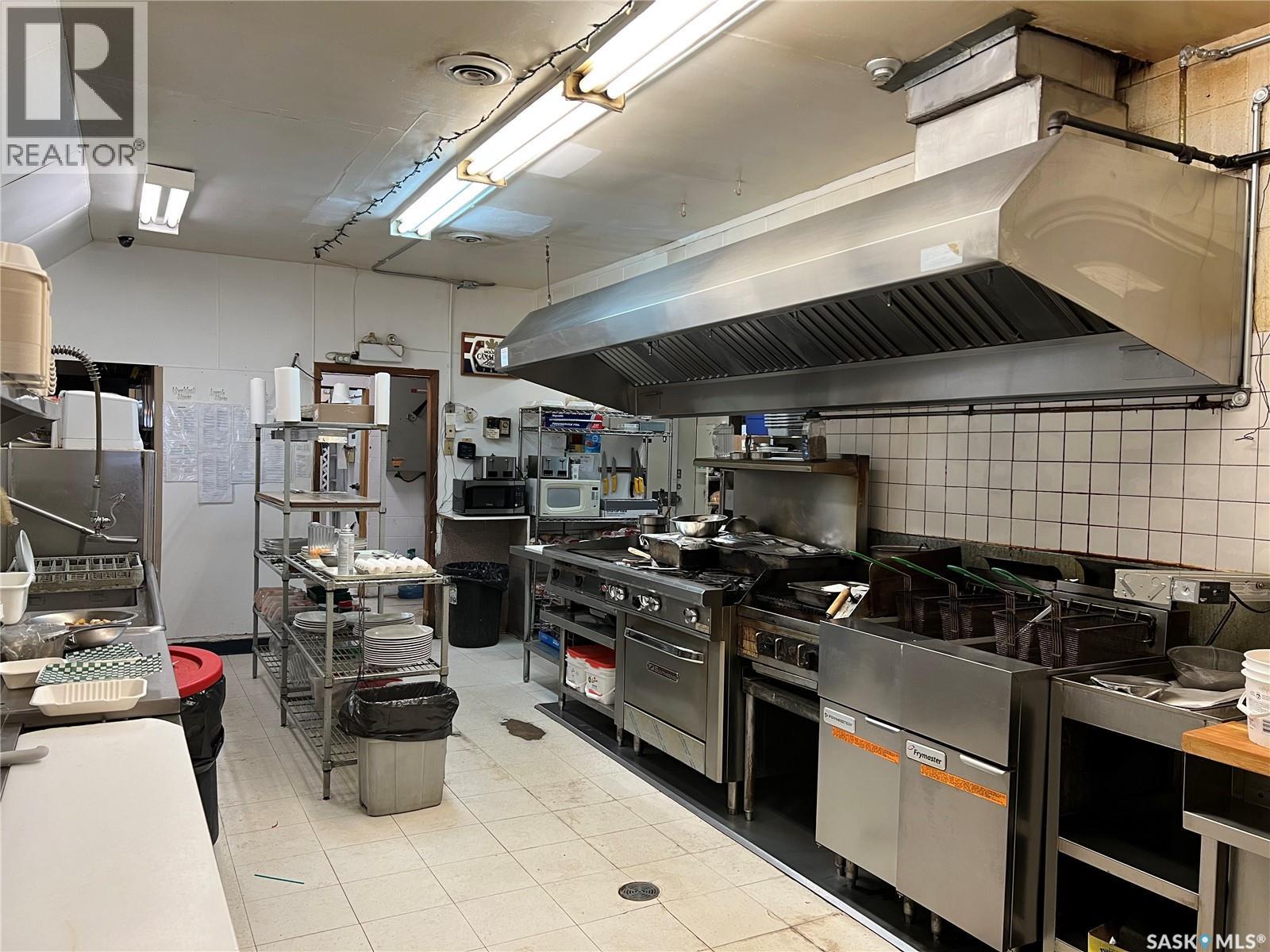 412 9th Street W, Meadow Lake, Saskatchewan