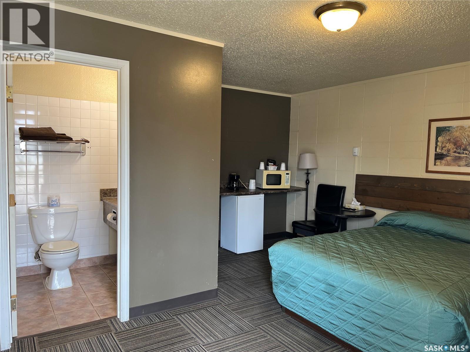 412 9th Street W, Meadow Lake, Saskatchewan