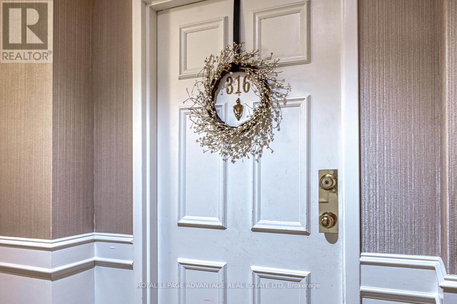 316 - 40 Pearl Street, Smiths Falls, Ontario