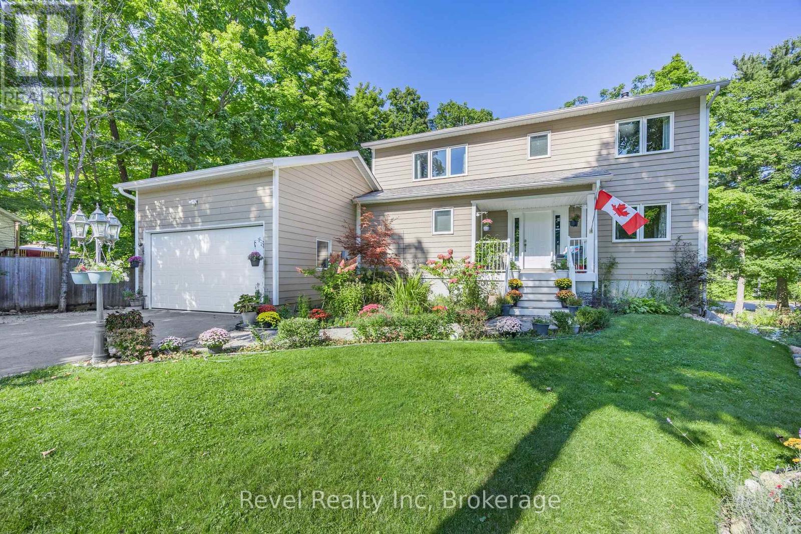 10 Musquake Court, Tiny, Ontario