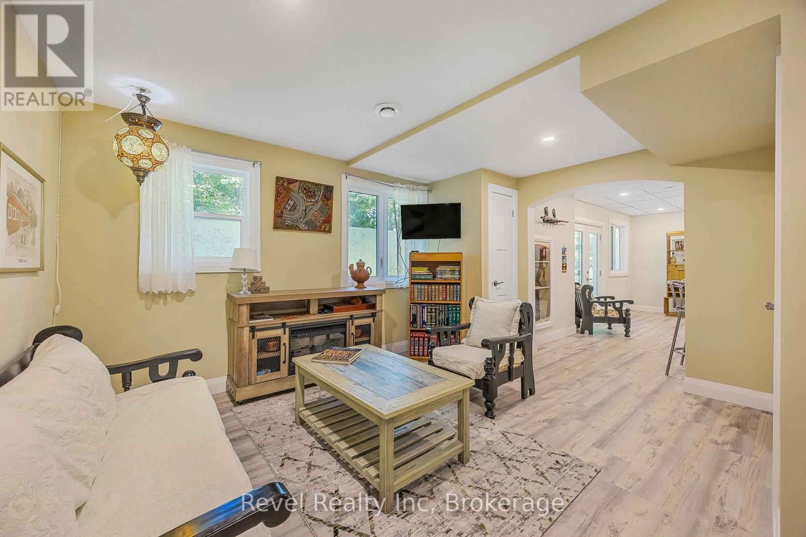 10 Musquake Court, Tiny, Ontario