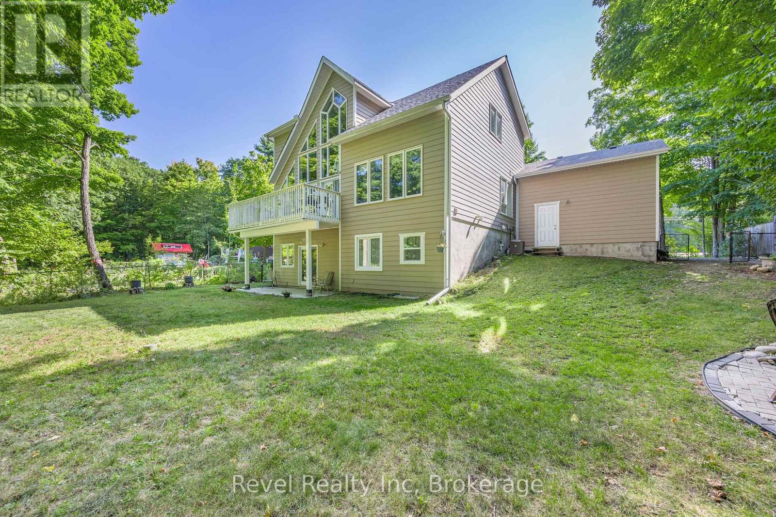 10 Musquake Court, Tiny, Ontario