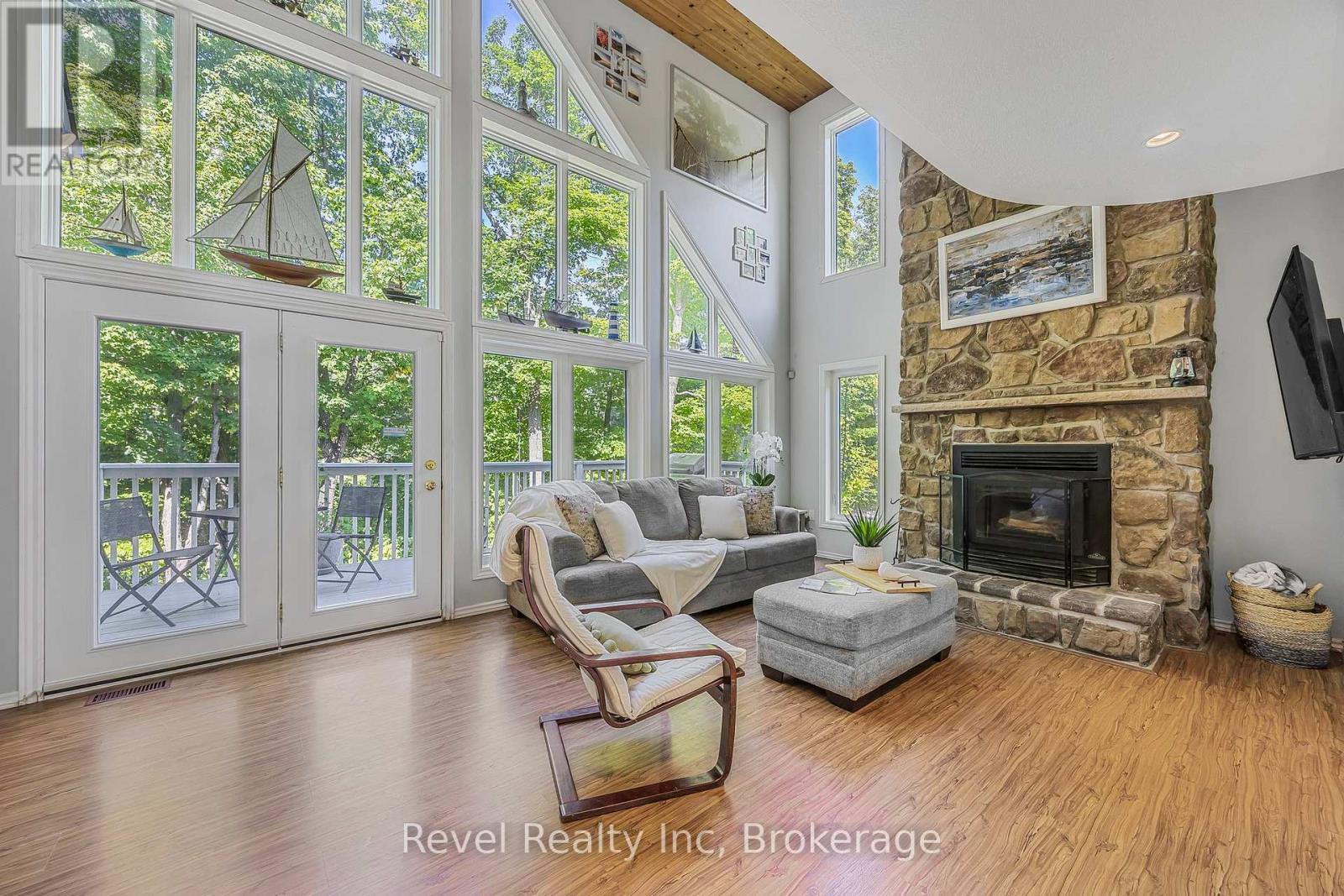 10 Musquake Court, Tiny, Ontario