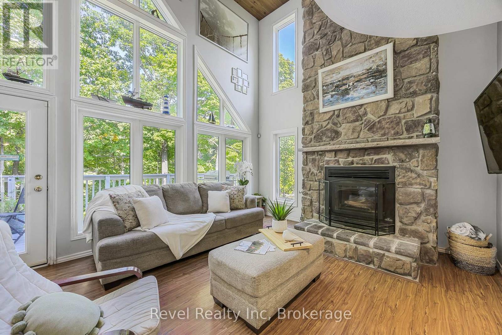 10 Musquake Court, Tiny, Ontario