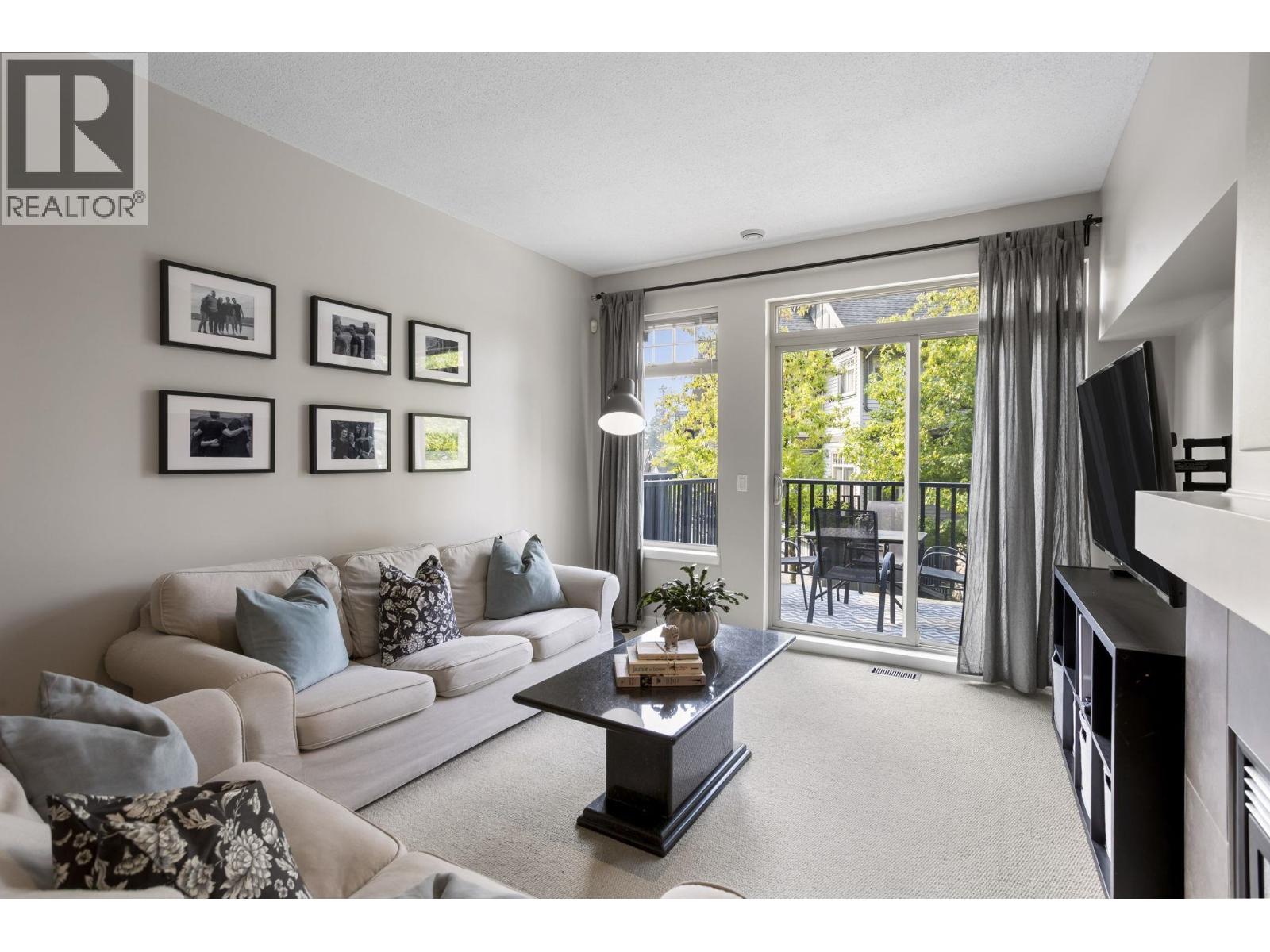 5 55 Hawthorn Drive, Port Moody, British Columbia