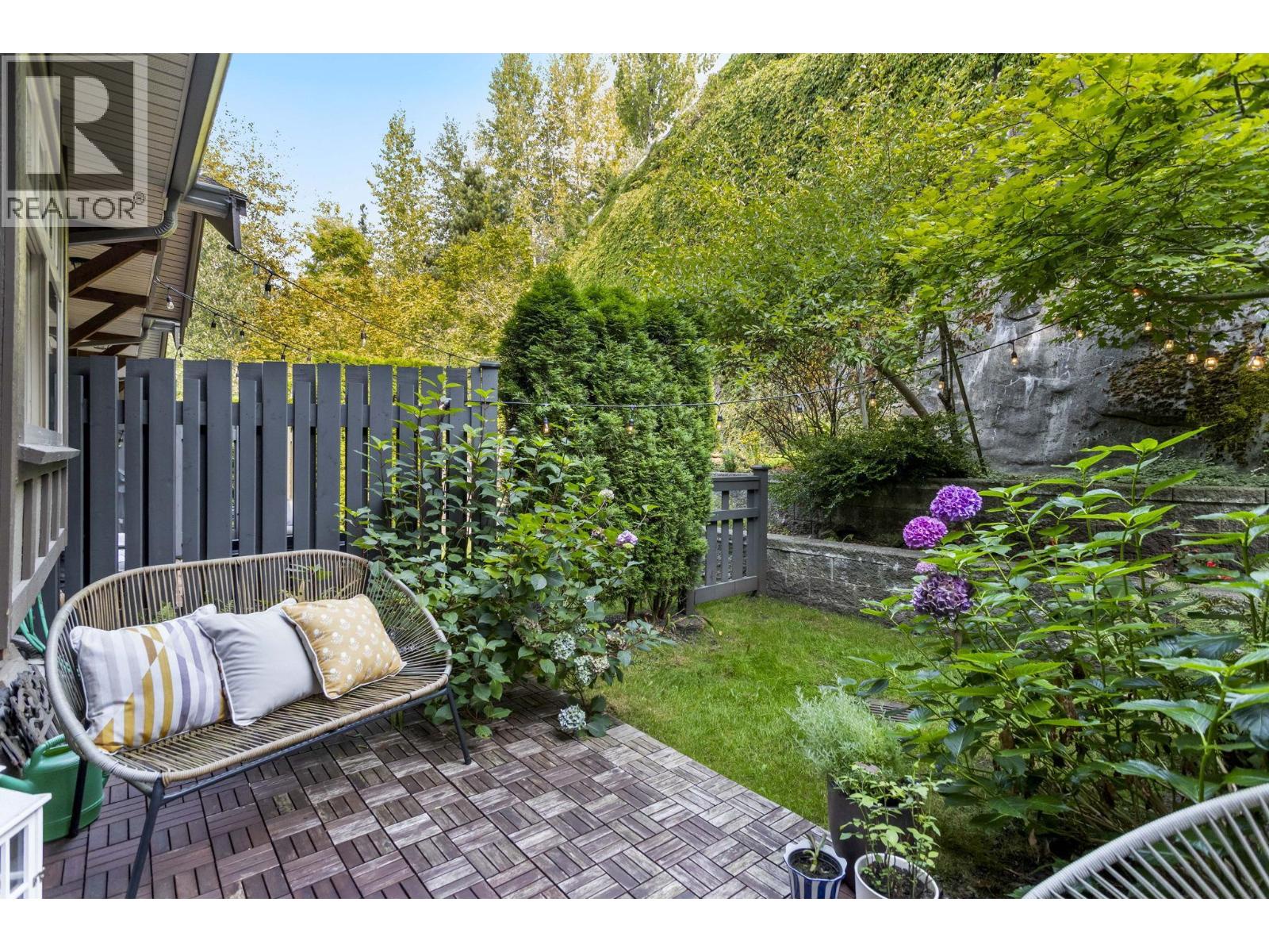 5 55 Hawthorn Drive, Port Moody, British Columbia