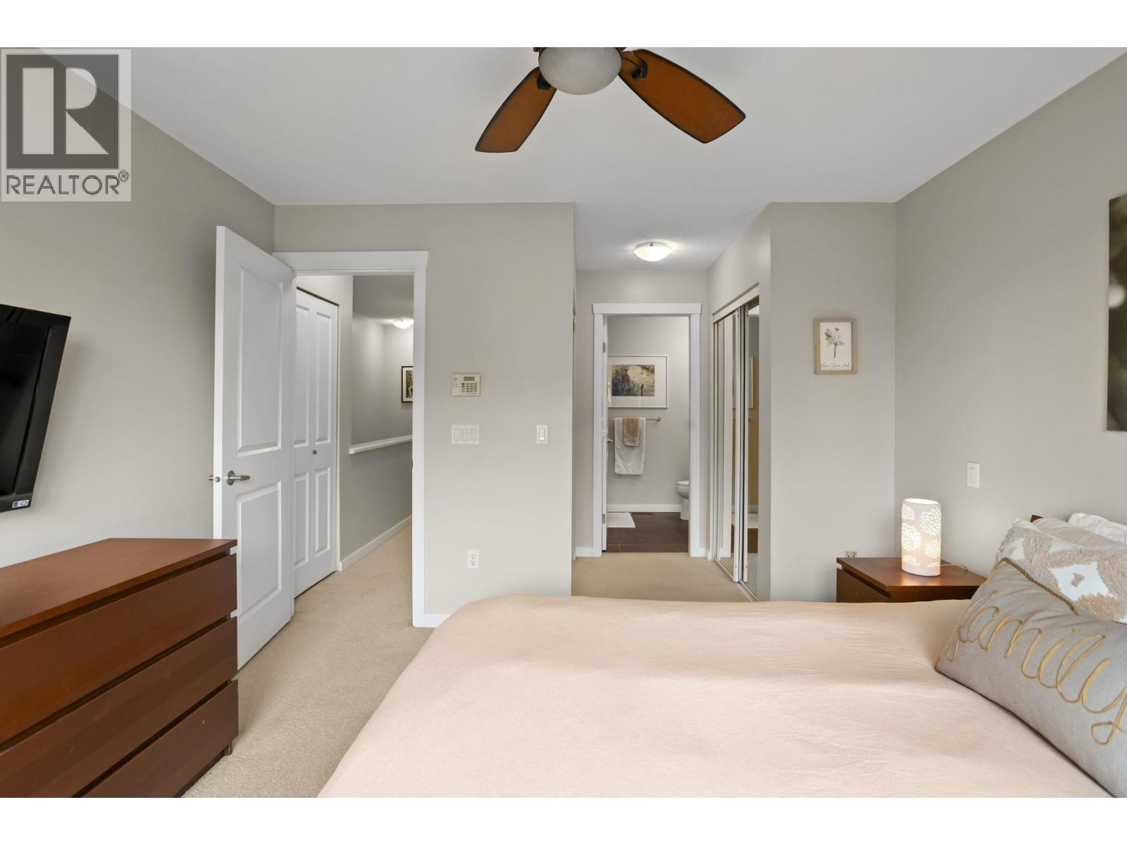 5 55 Hawthorn Drive, Port Moody, British Columbia