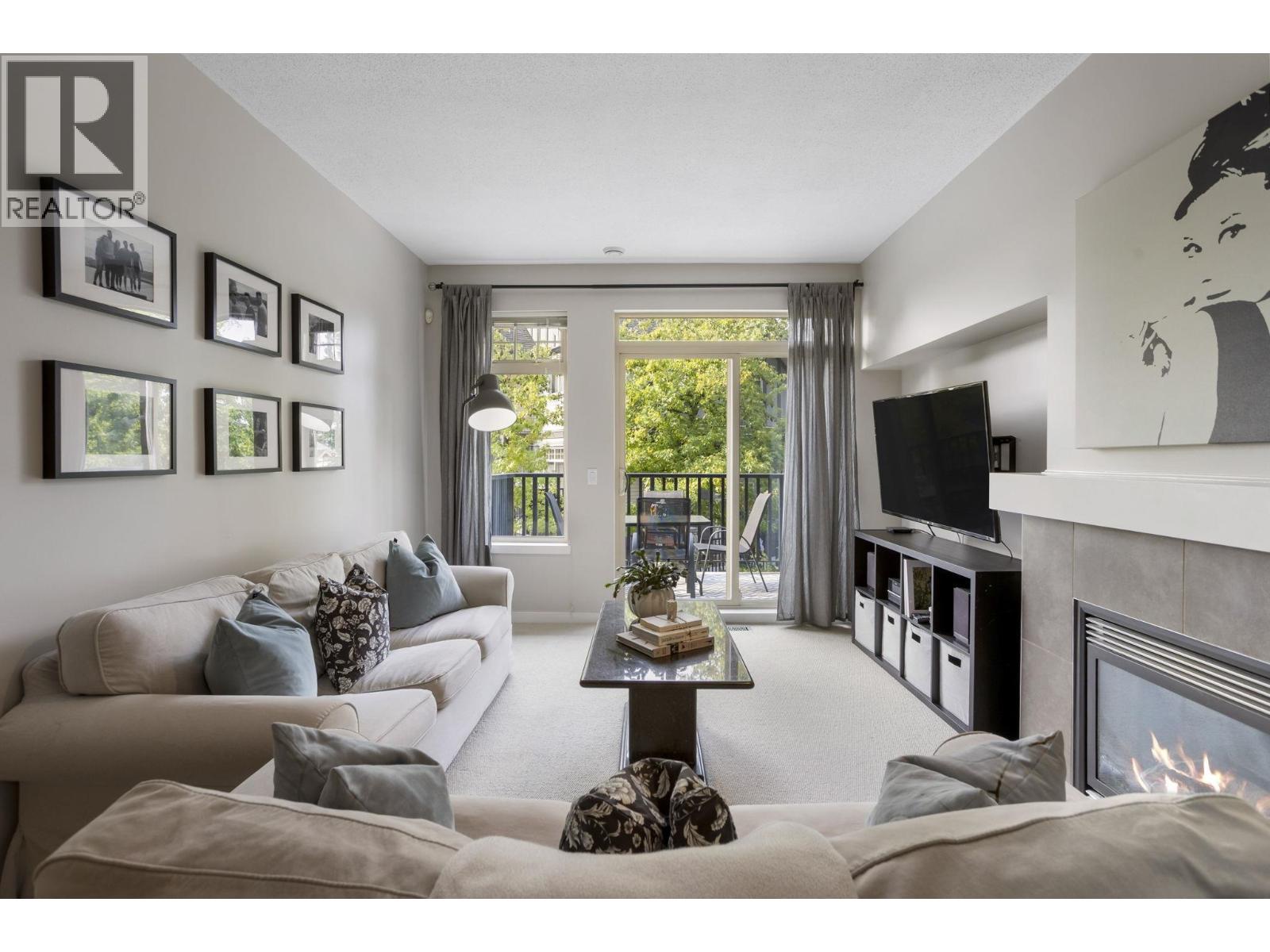 5 55 Hawthorn Drive, Port Moody, British Columbia