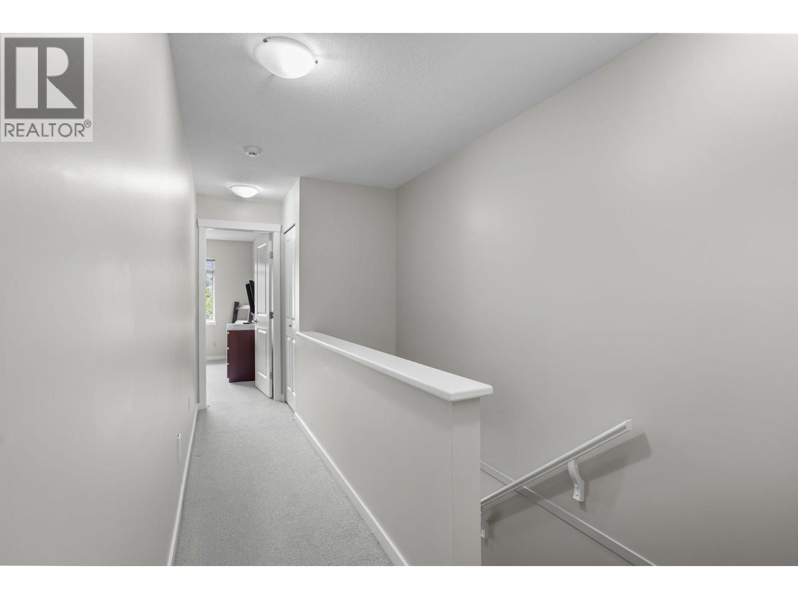 5 55 Hawthorn Drive, Port Moody, British Columbia