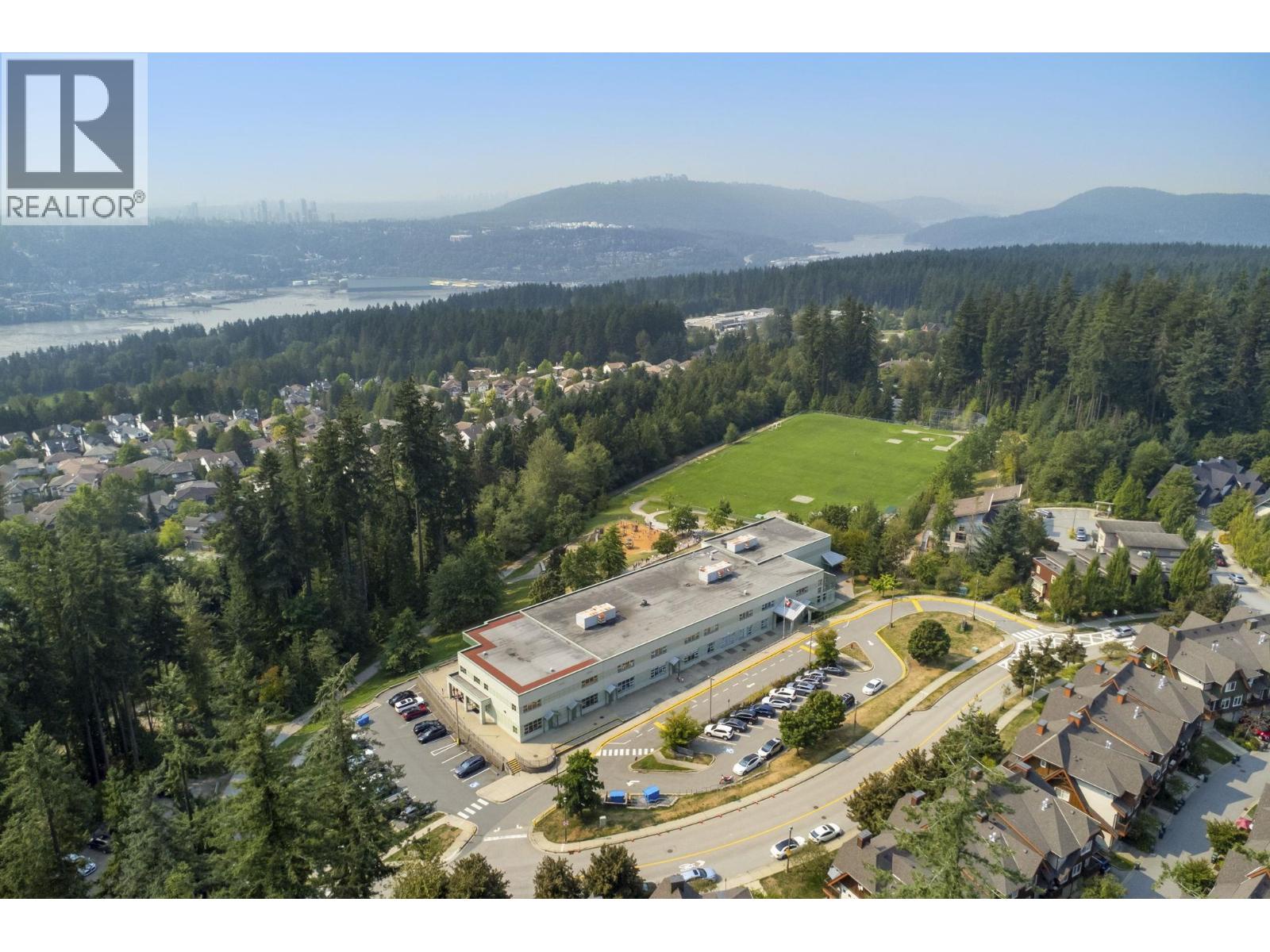 5 55 Hawthorn Drive, Port Moody, British Columbia