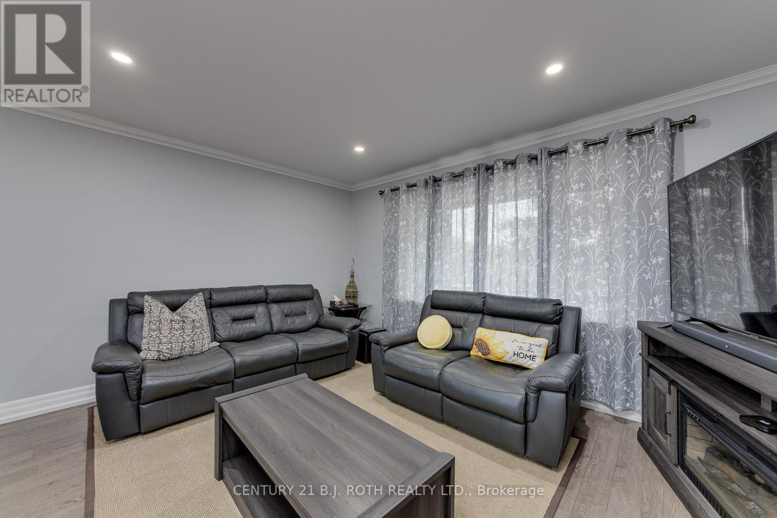 193 Epsom Downs Drive, Toronto (downsview-roding-cfb), Ontario