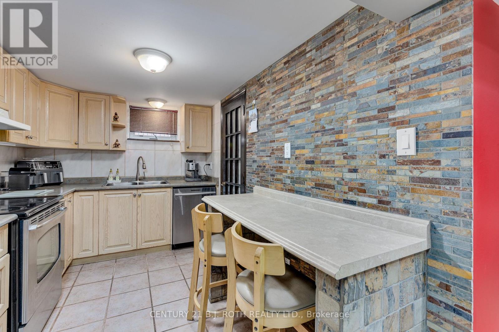 193 Epsom Downs Drive, Toronto (downsview-roding-cfb), Ontario