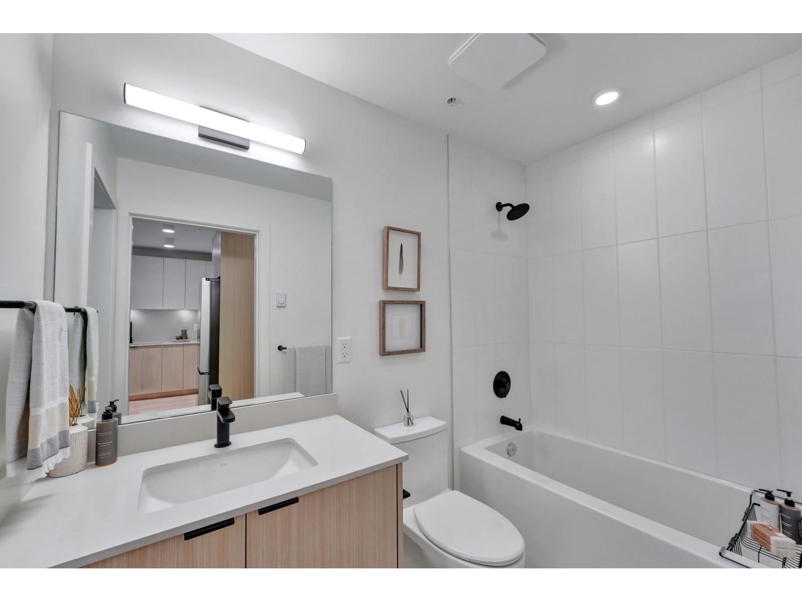 A307 5360 204th Street, Langley, British Columbia